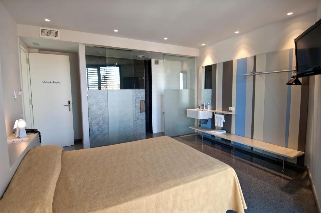 Hostal La Creu Mora d'Ebre Eksteriør bilde