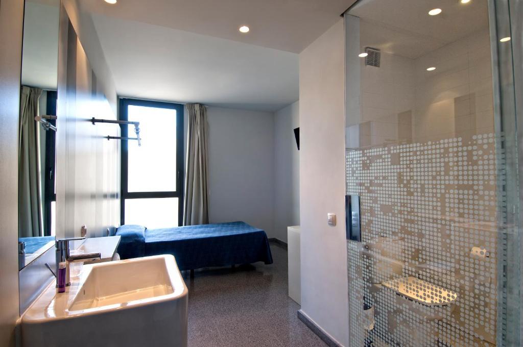 Hostal La Creu Mora d'Ebre Eksteriør bilde